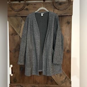 Classic Flute Gray Cardigan/ Jacket